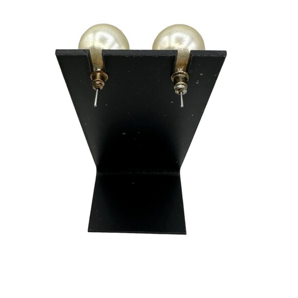 Womens Faux Pearl Round Post Earrings Jewelry White Bead Costume Fashion - Picture 4 of 5